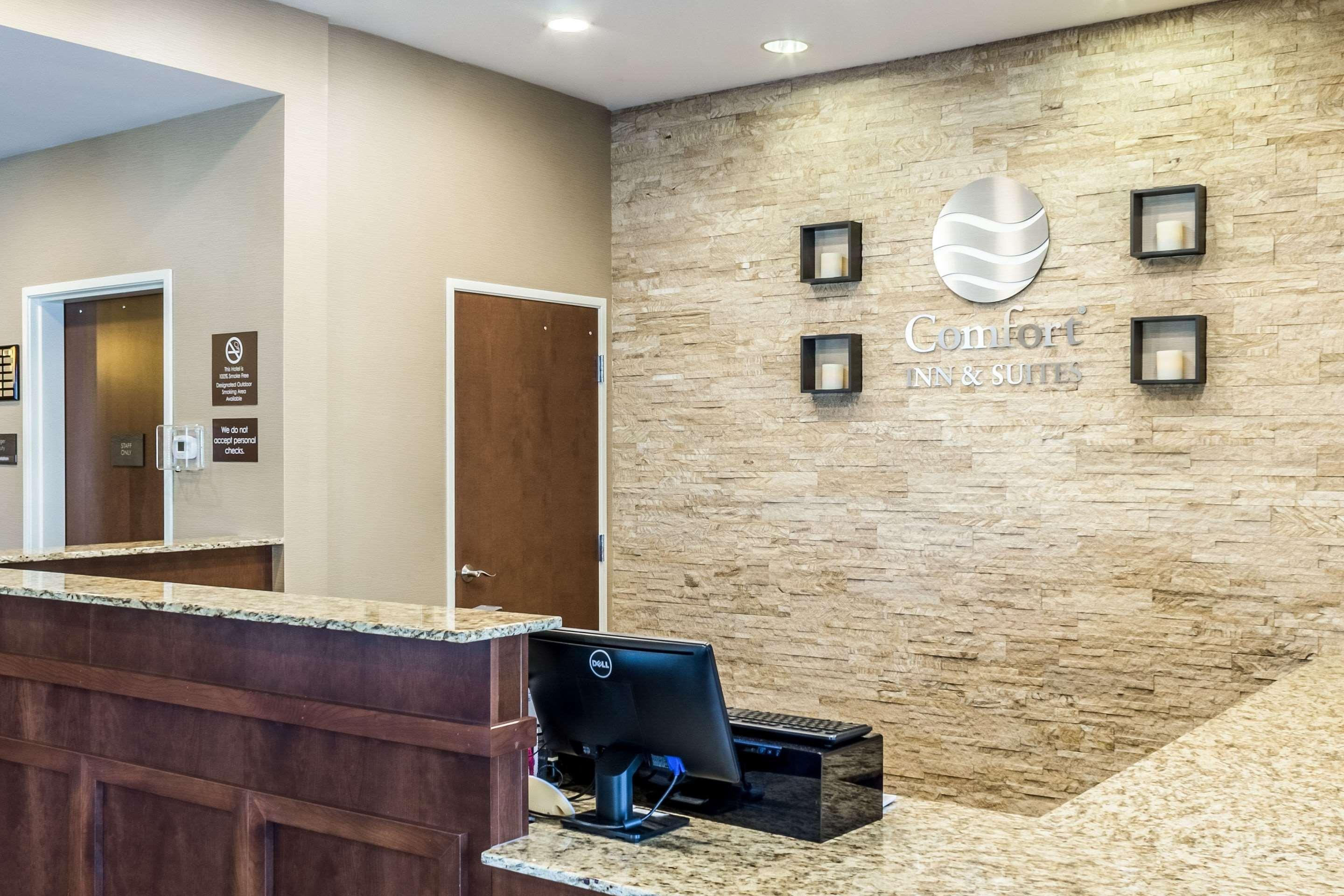 Comfort Inn & Suites Avera Southwest Sioux Falls Eksteriør billede