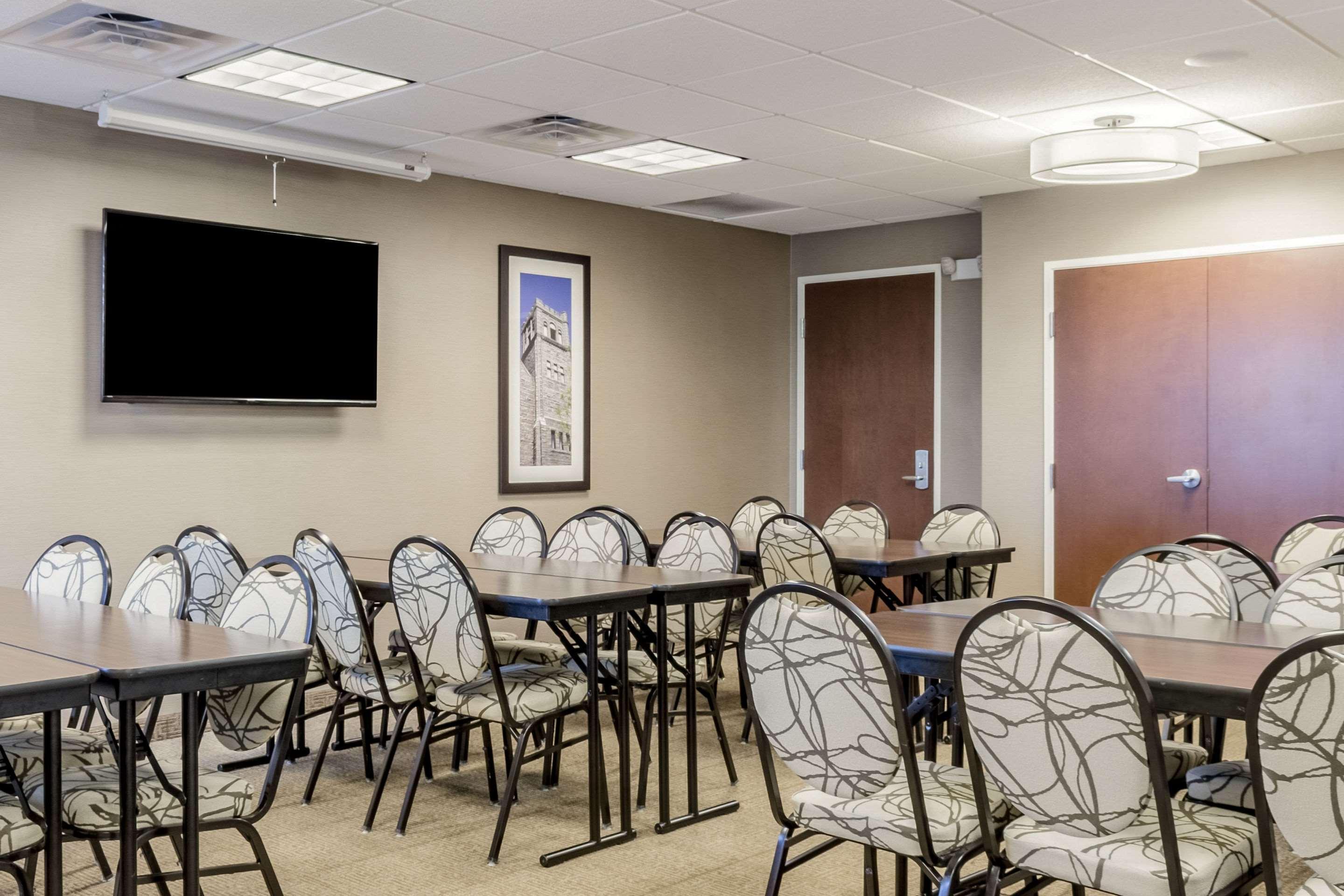 Comfort Inn & Suites Avera Southwest Sioux Falls Eksteriør billede