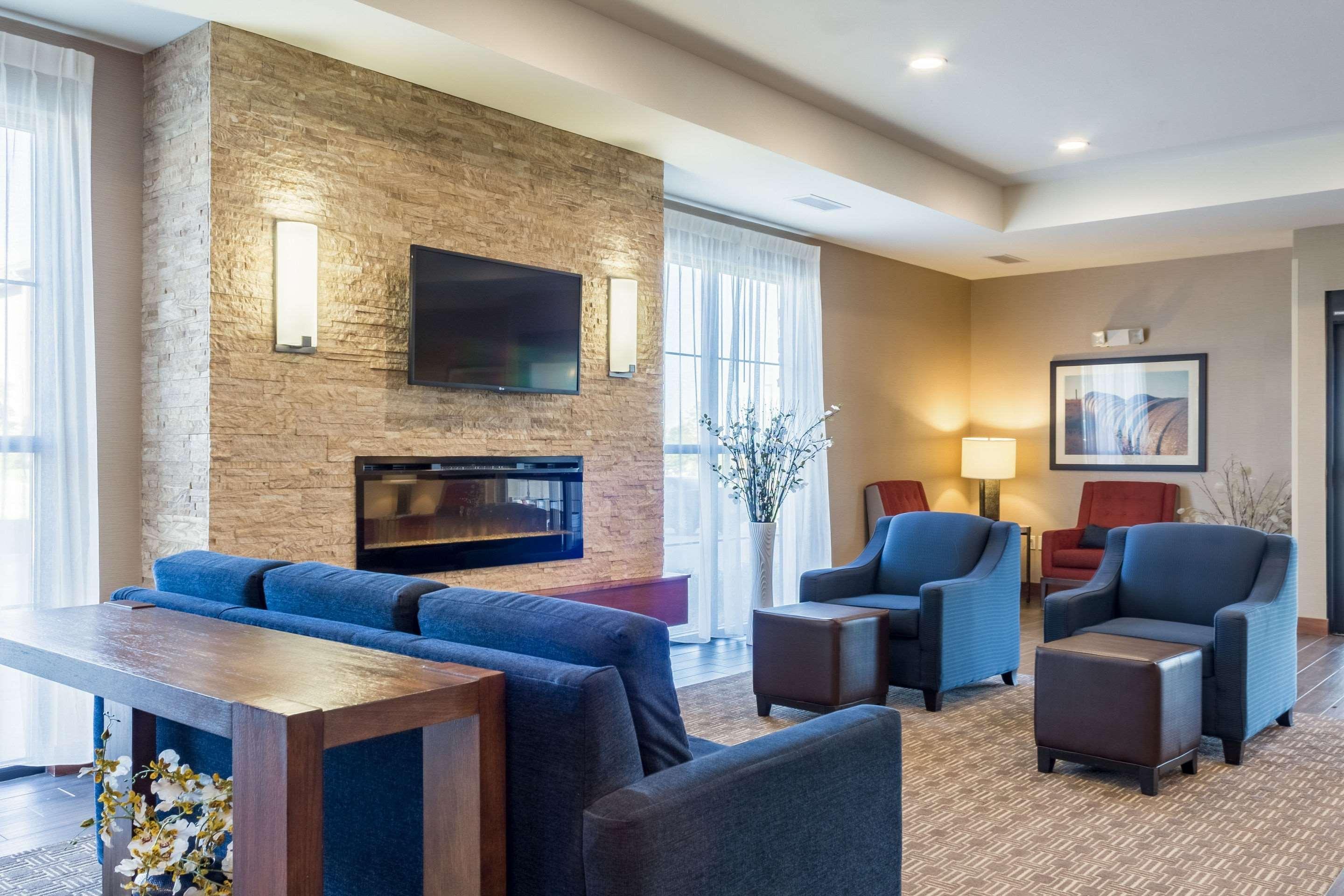 Comfort Inn & Suites Avera Southwest Sioux Falls Eksteriør billede
