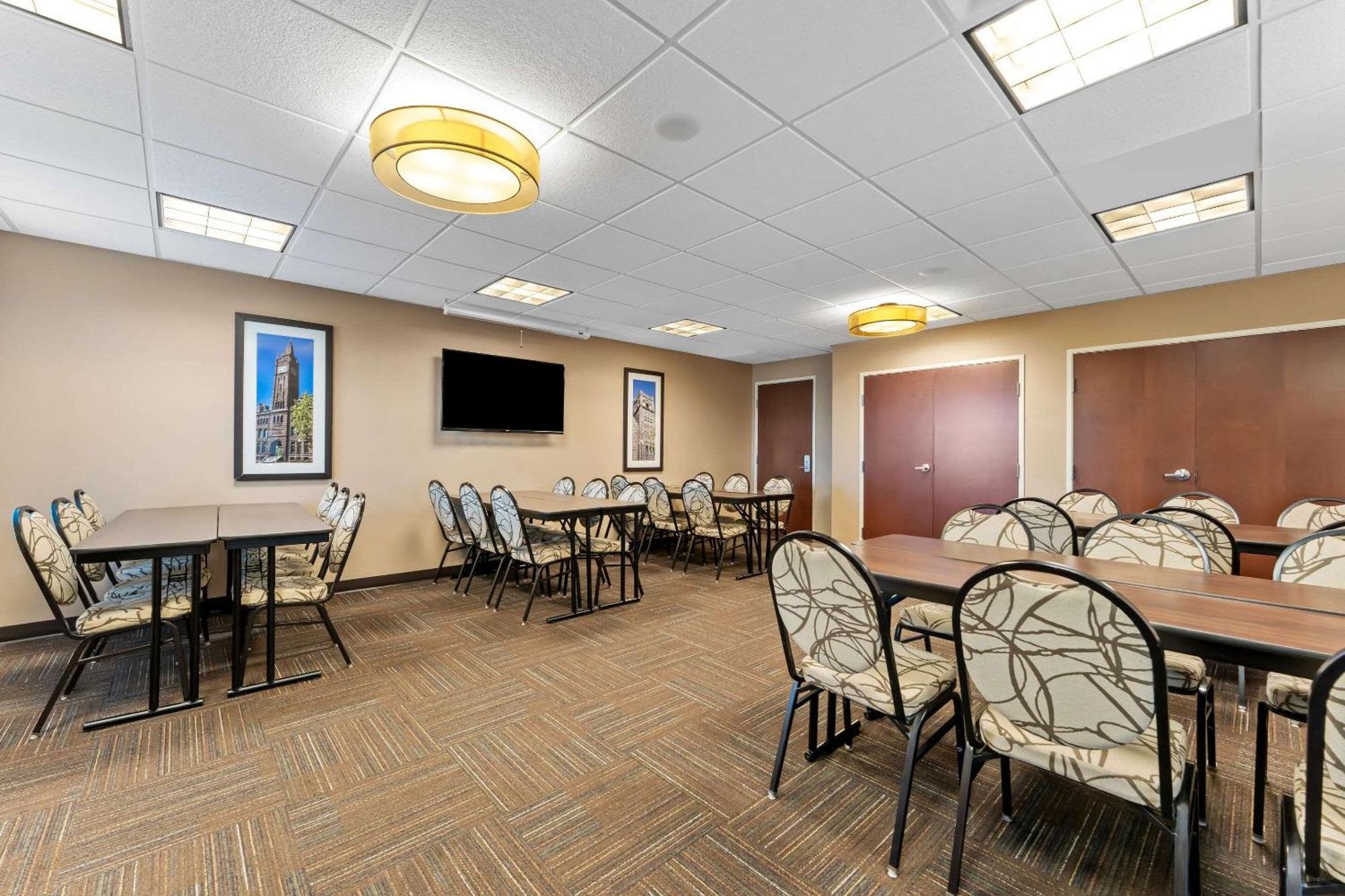 Comfort Inn & Suites Avera Southwest Sioux Falls Eksteriør billede