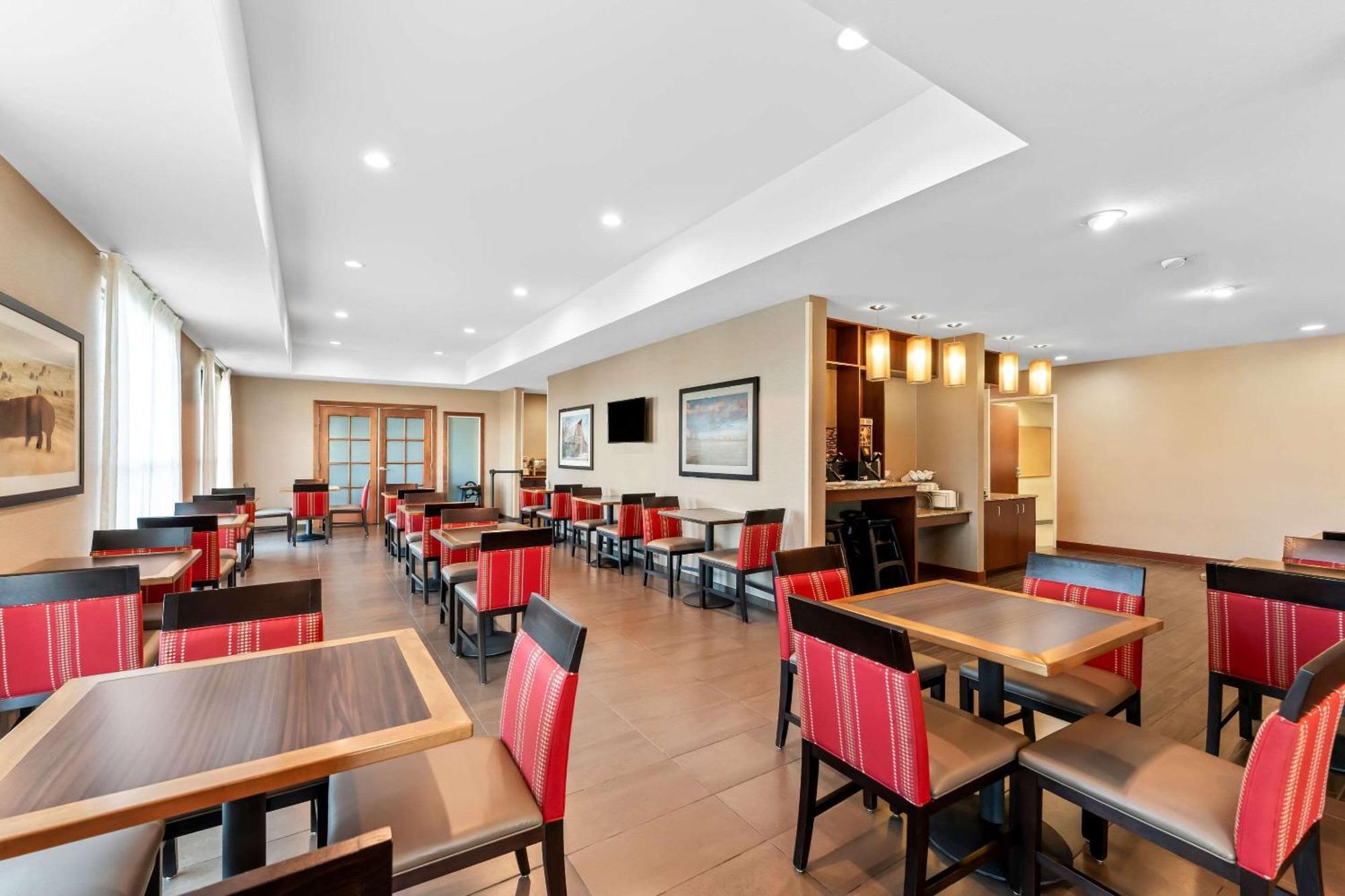 Comfort Inn & Suites Avera Southwest Sioux Falls Eksteriør billede