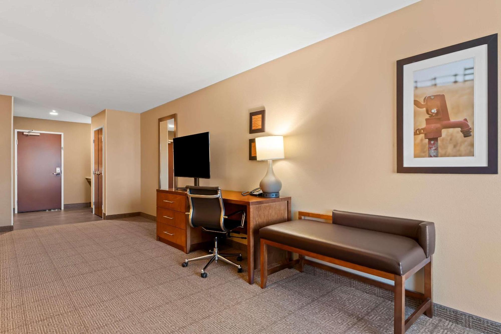 Comfort Inn & Suites Avera Southwest Sioux Falls Eksteriør billede