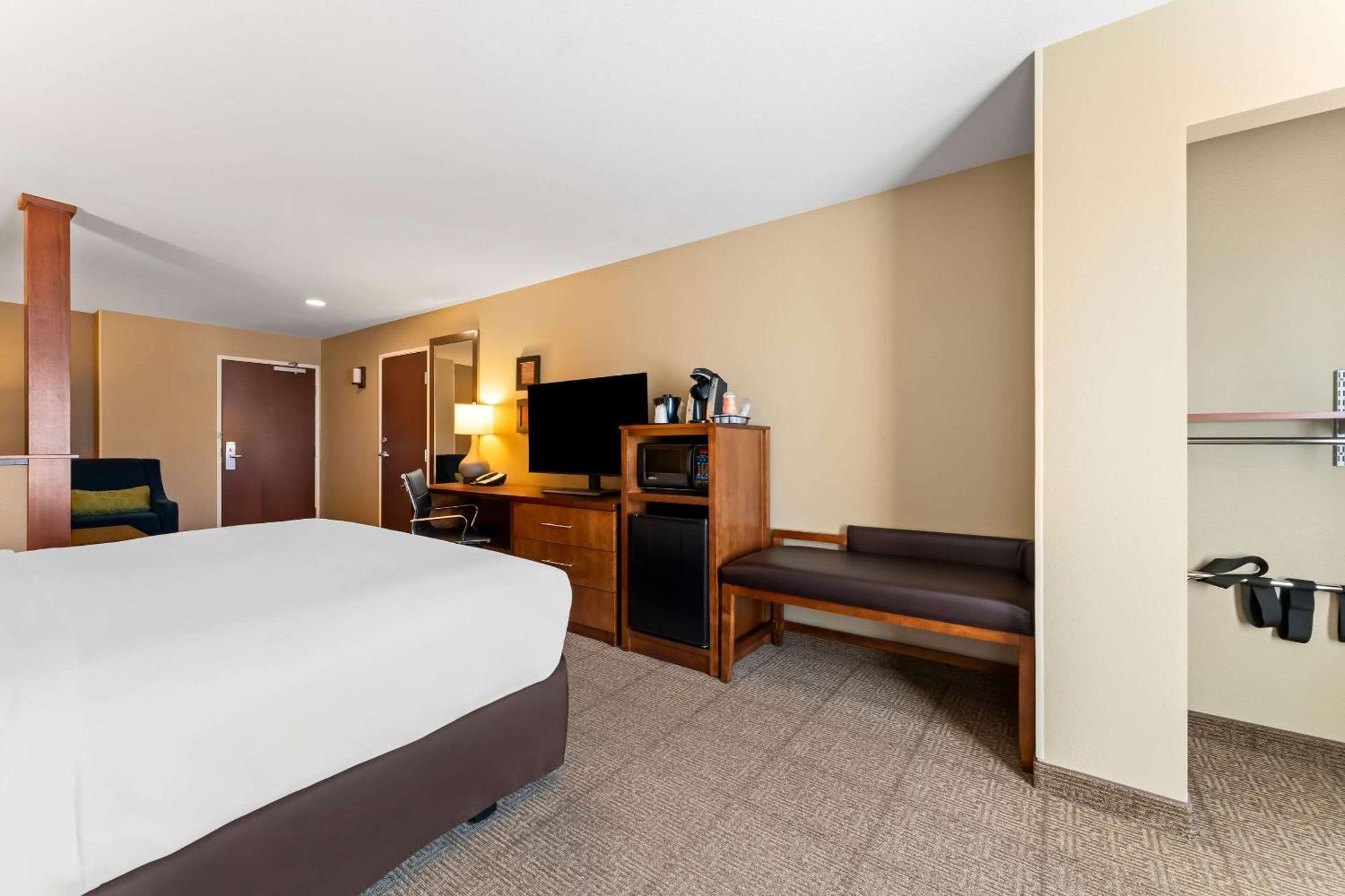 Comfort Inn & Suites Avera Southwest Sioux Falls Eksteriør billede